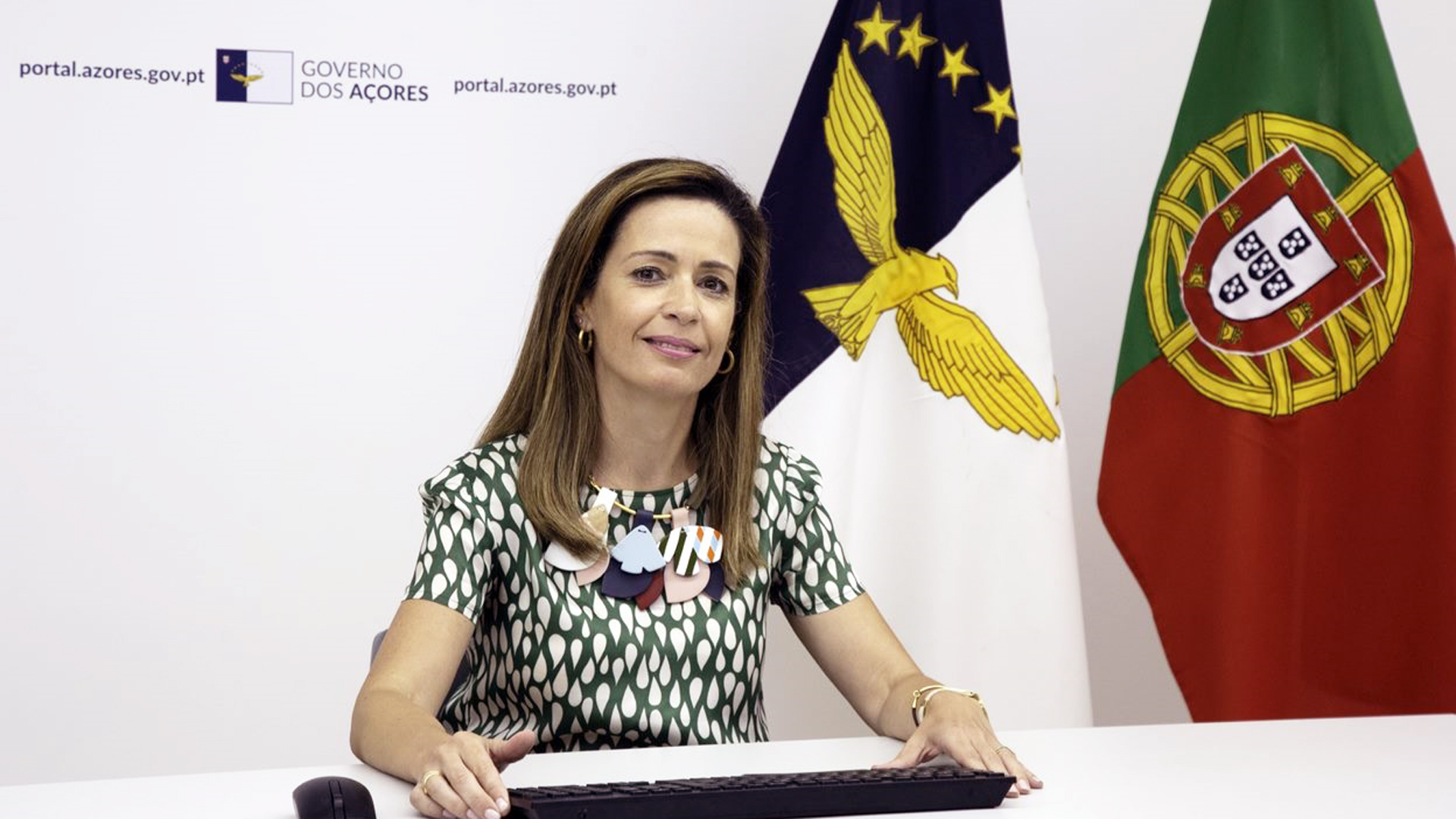 Governo dos Açores assegura proteção social dos jovens no ESTAGIAR