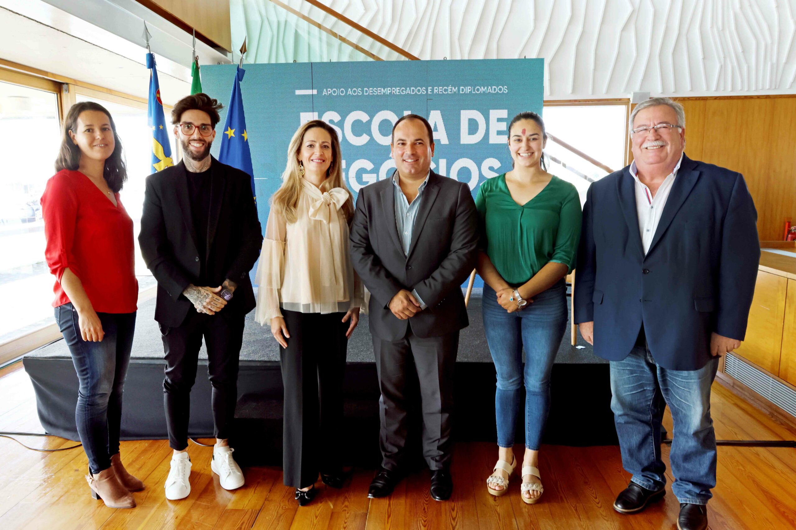 Governo dos Açores cria “Escola de Negócios” para apoiar empreendedorismo, criação do próprio emprego e desenvolvimento local