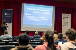 Governo trabalha em soluções inclusivas para reforçar oferta habitacional nos Açores 1 Esclarecimento VFC 22 01 20262